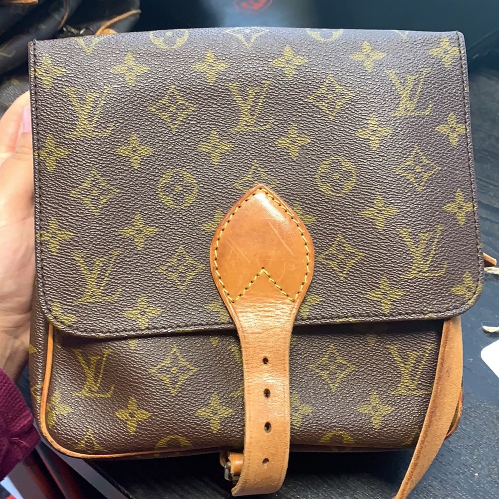 authentic Louis Vuitton Shoulder Bag Cartouchiere mm - Picture 2 of 16